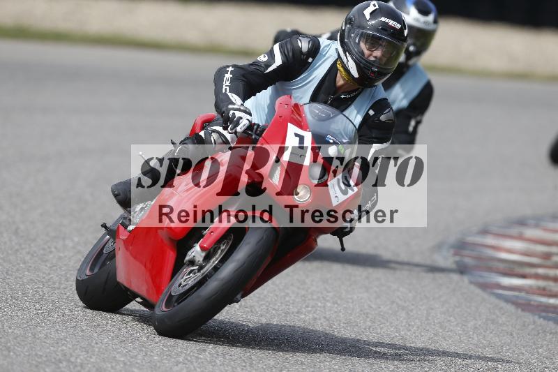 /Archiv-2025/07 19.04.2025 Speer Racing ADR/Instruktorentraining/13